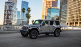 Jeep Wrangler 4xe 2020: la regina 4×4 diventa plug-in hybrid