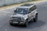 Land Rover Defender SVX, le foto spia